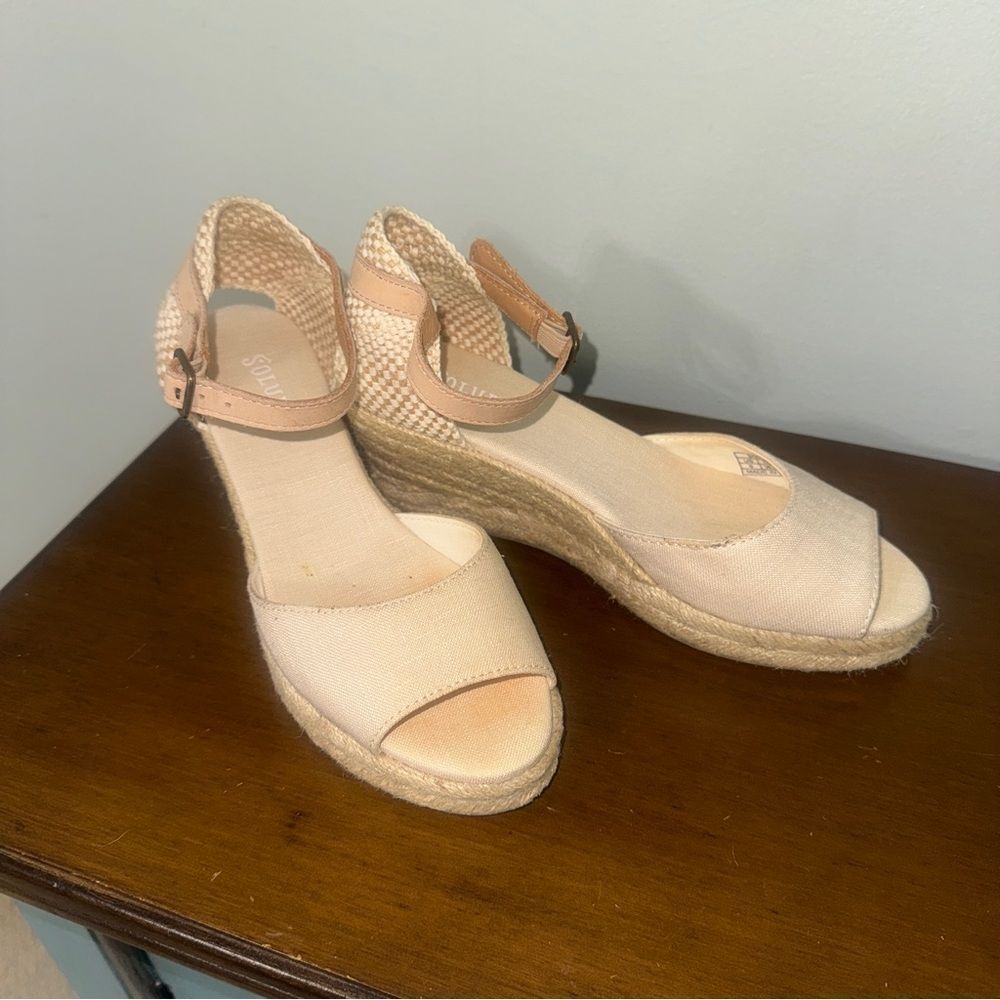 Soludos Canvas Espadrille Wedges | Size 6 | Natural Linen with Ankle Strap - Picture 9 of 10